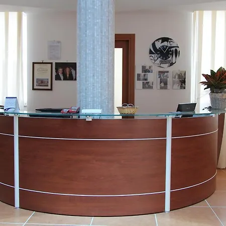 Hotel Giardini Al Lago Telese Terme