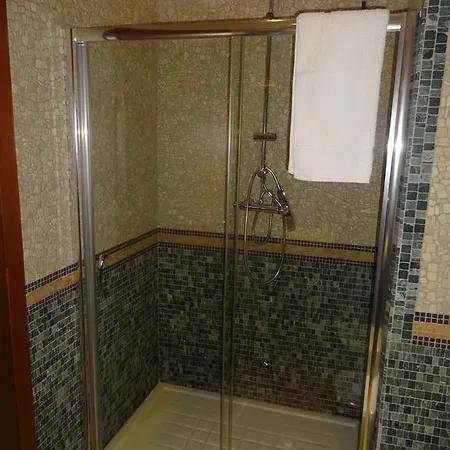 Hotel Giardini Al Lago 3*